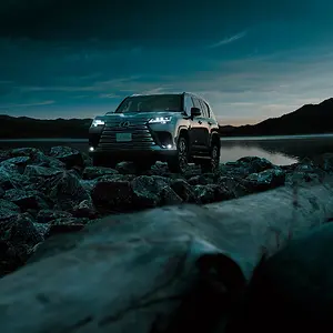 2025 Lexus LX 700h Wallpaper