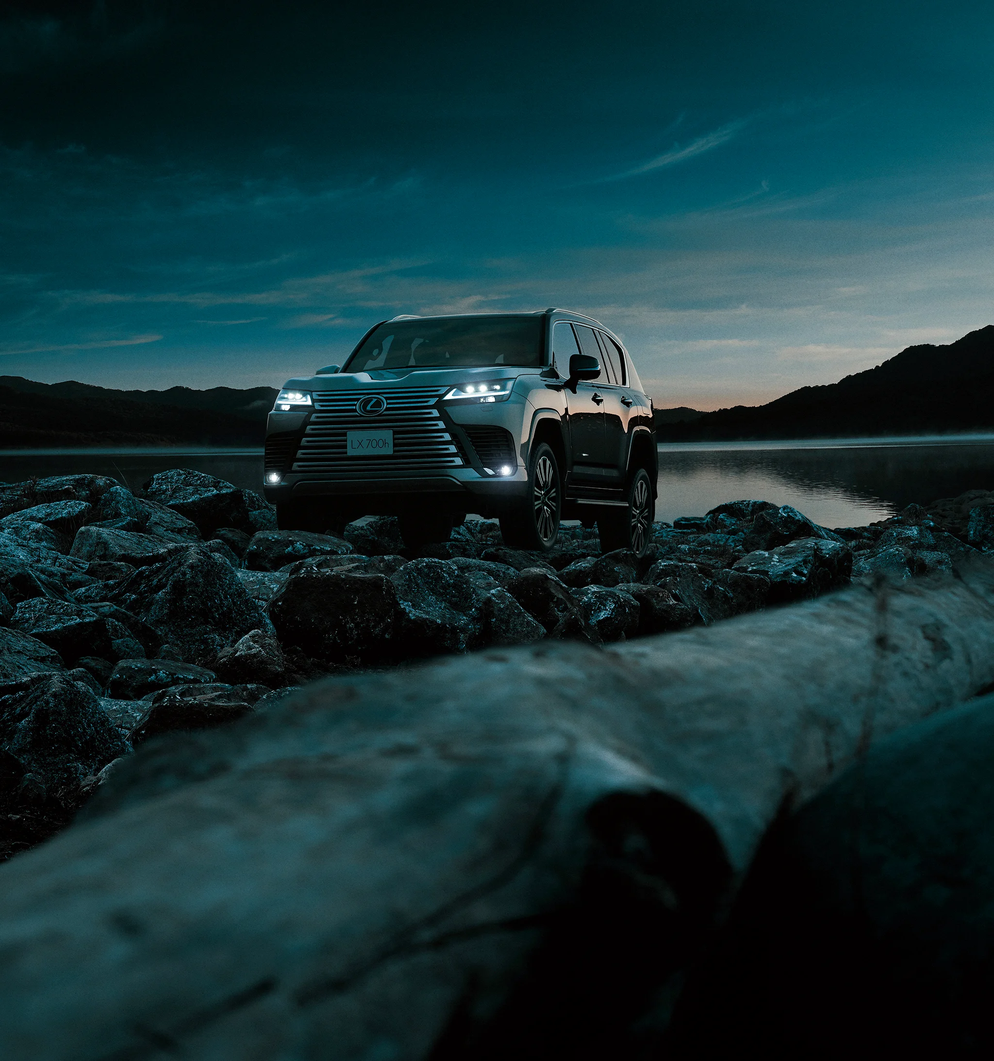 2025 Lexus LX 700h Wallpaper